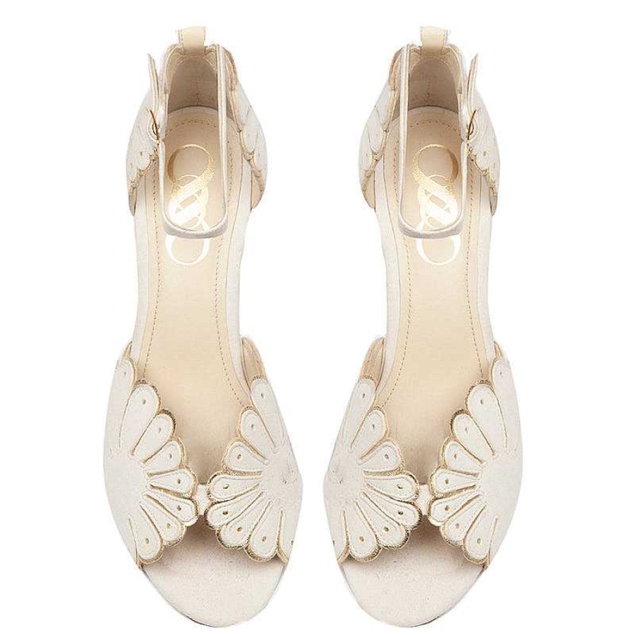 Chamberlan Cabourg White Sandals From Dunes | Shoes